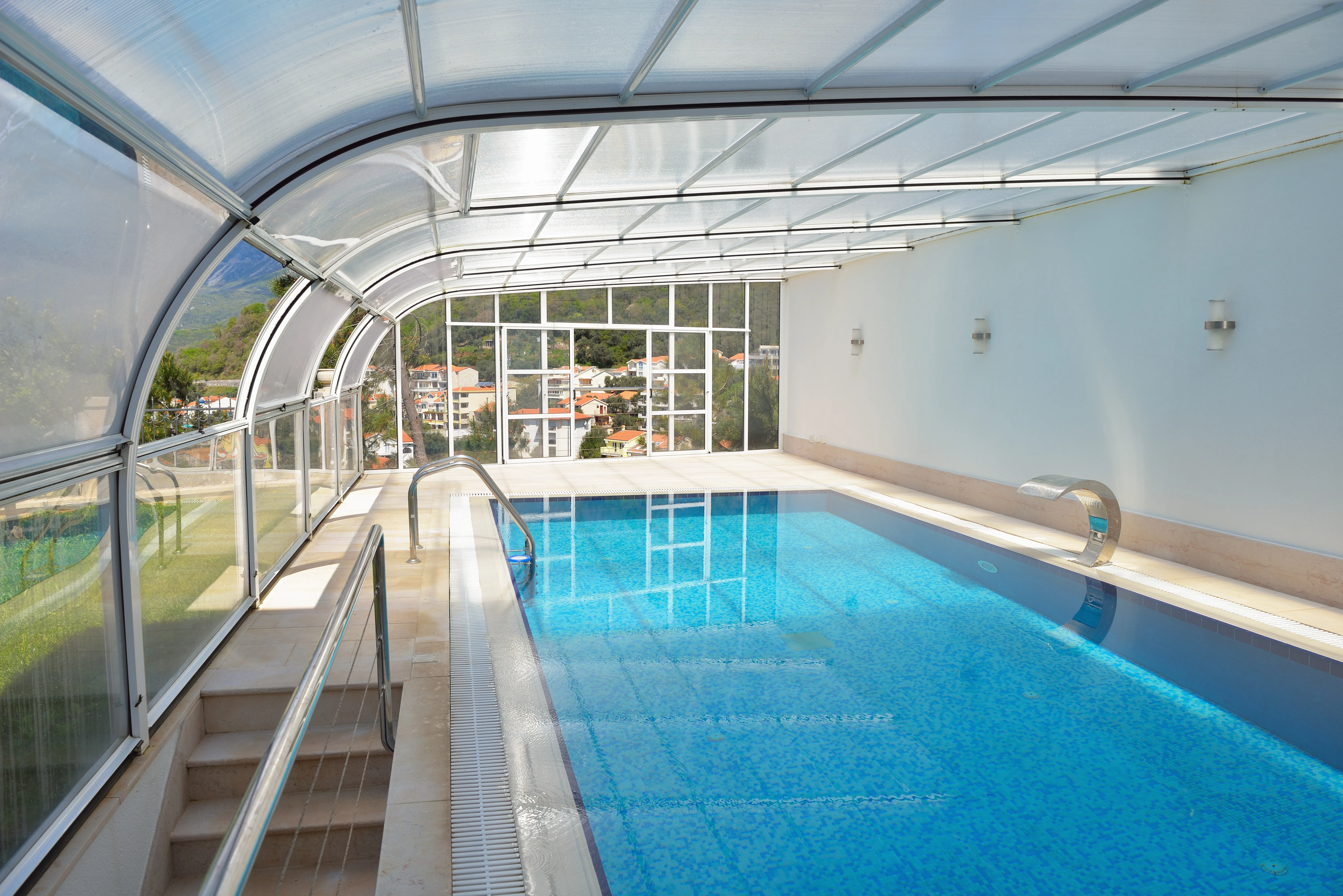 Image installateur abri de piscine 2 abri piscine prix