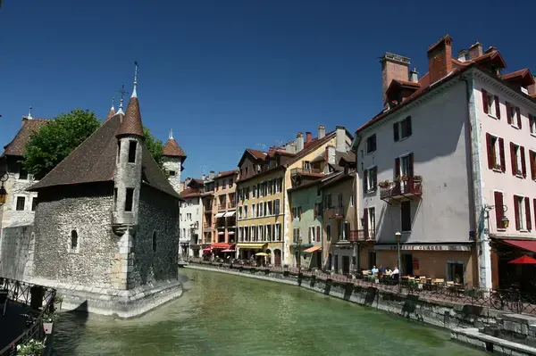 Abri Piscine Prix Installateur abri de piscine Annecy