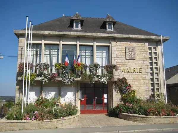 Abri Piscine Prix Installateur abri de piscine La Bouëxière