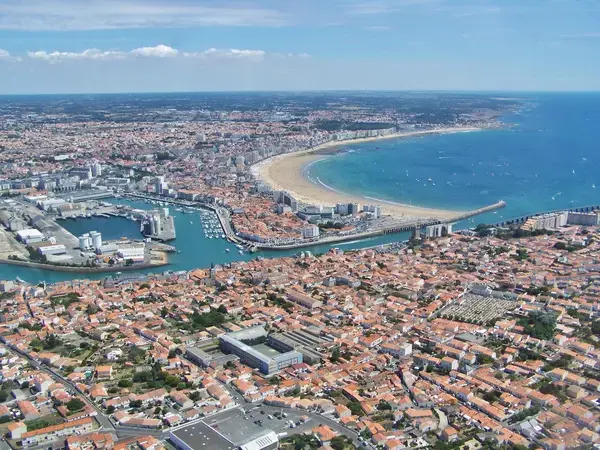 Abri Piscine Prix Installateur abri de piscine Les Sables-d'Olonne