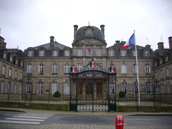 Abri Piscine Prix Installateur abri de piscine Morbihan