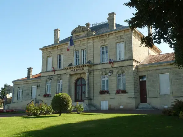 Abri Piscine Prix Installateur abri de piscine Saint-Savin